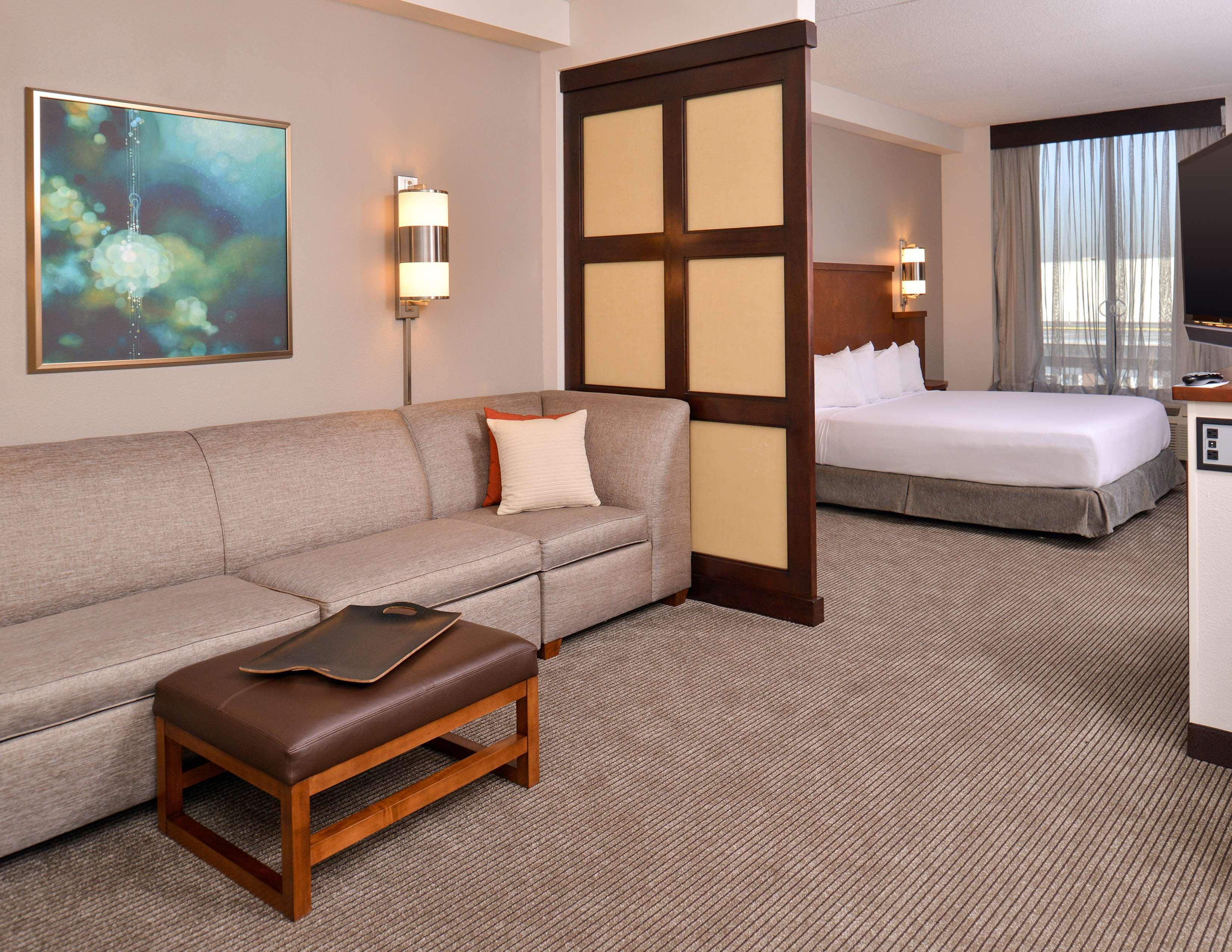Hyatt Place Garden City Exterior foto